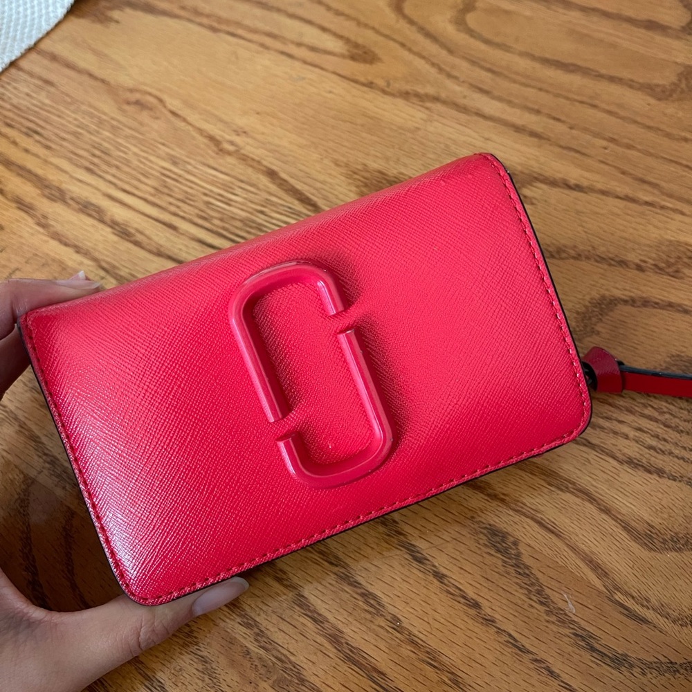 MARC JACOBS snapshot wallet